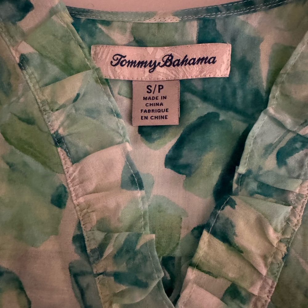 Tommy Bahama Teal Leaf Print Top